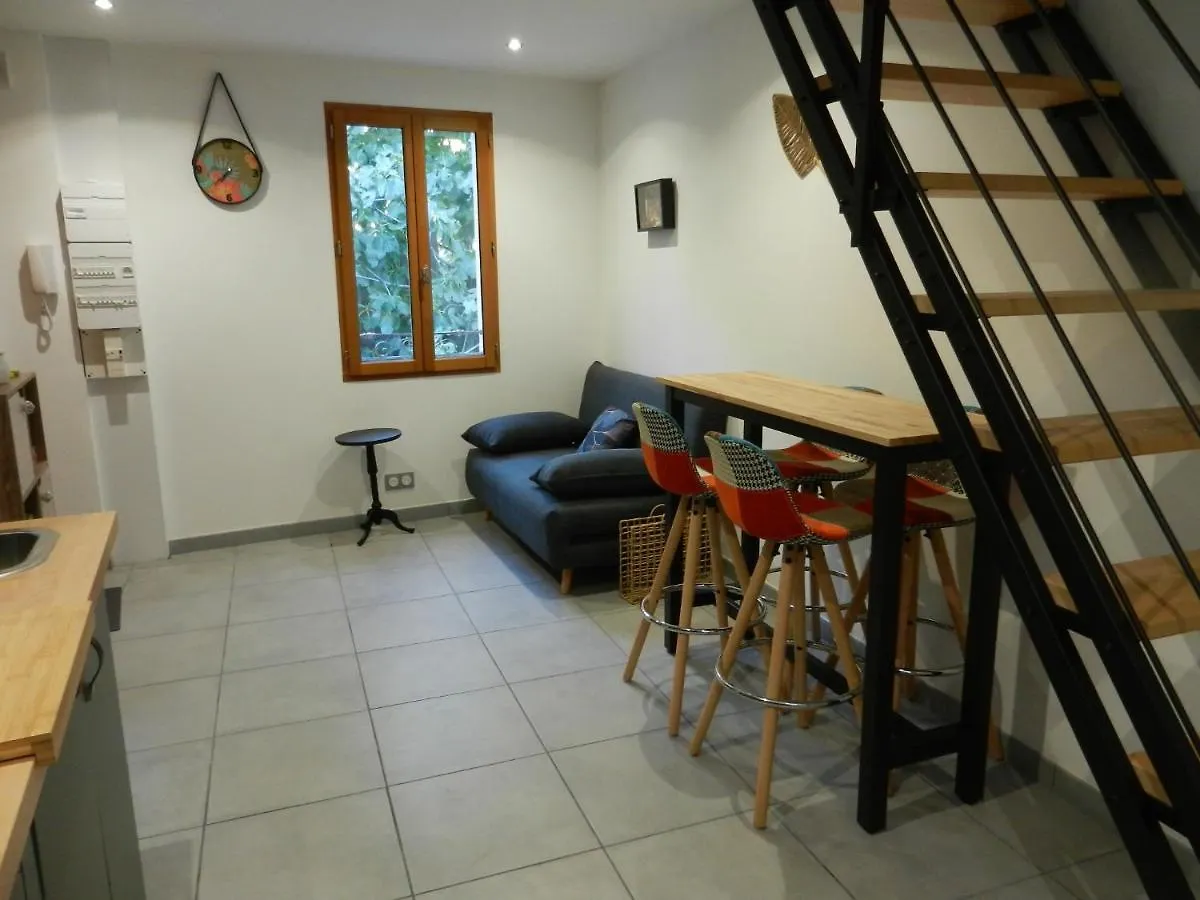La Petite Maison Ceyreste 0*,  France